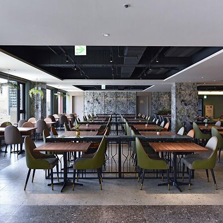 Fullon Poshtel - Kaohsiung Hotel ภายนอก รูปภาพ