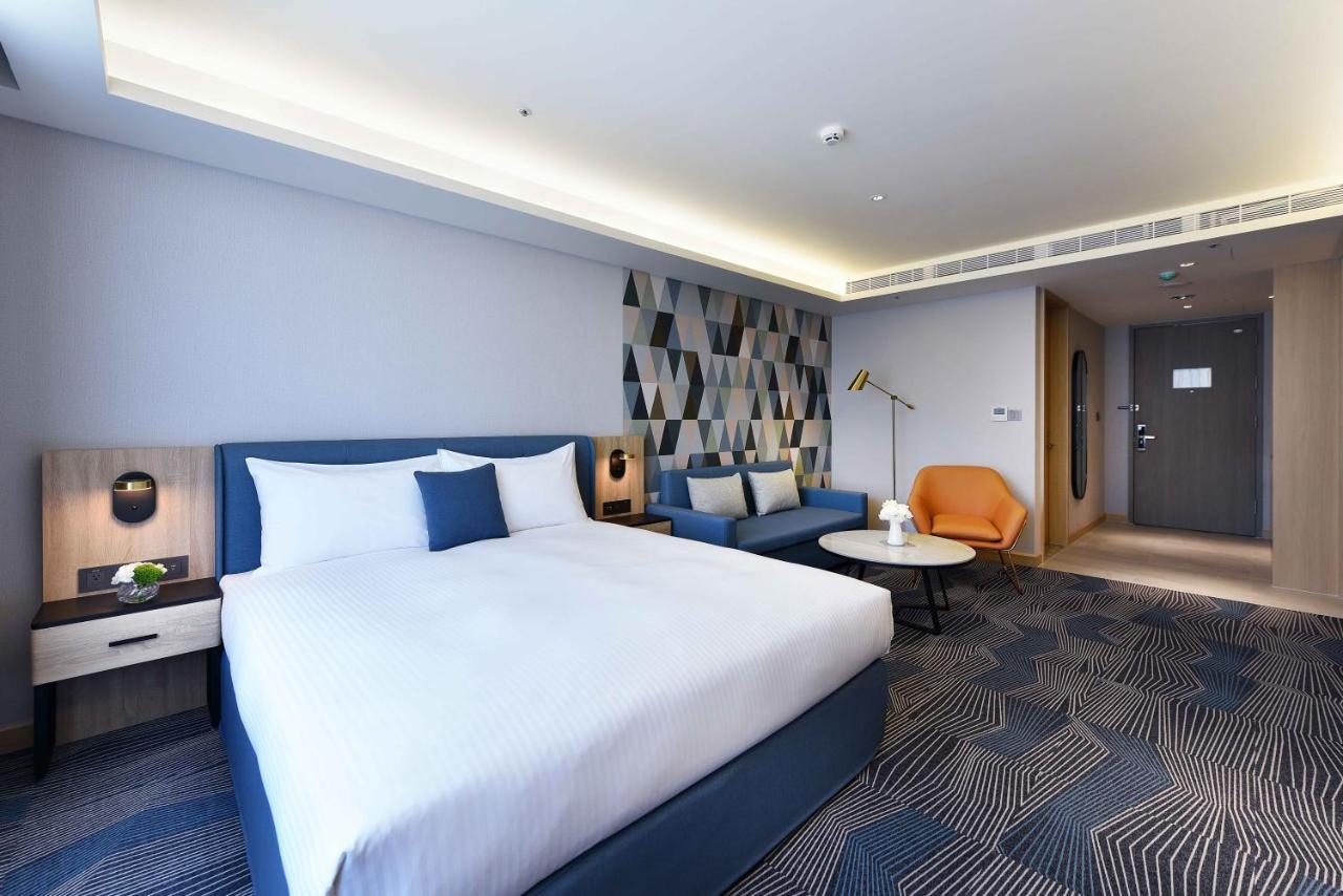 Fullon Poshtel - Kaohsiung Hotel ภายนอก รูปภาพ