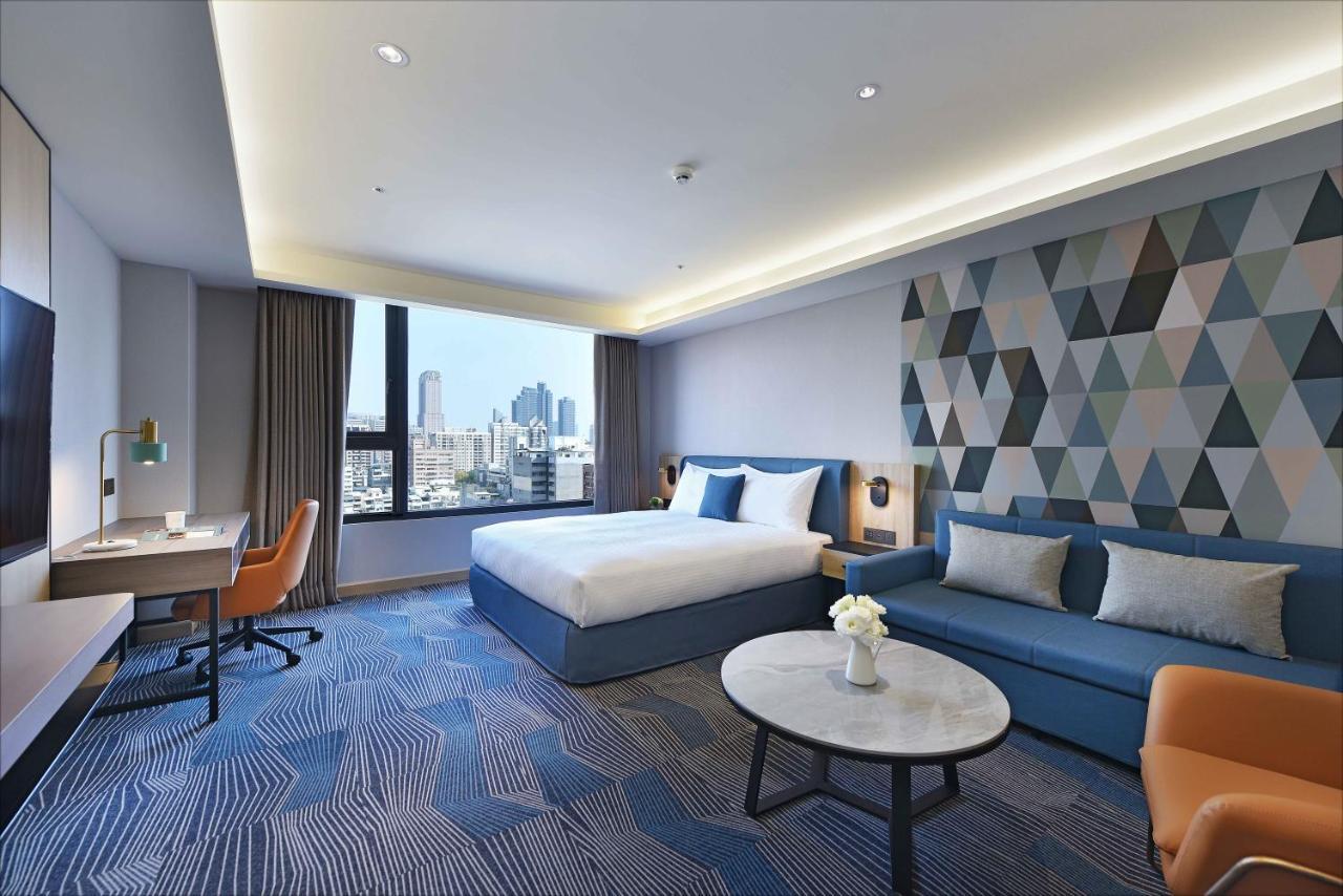 Fullon Poshtel - Kaohsiung Hotel ภายนอก รูปภาพ