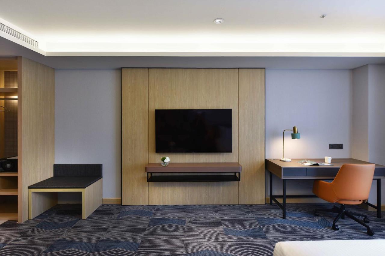 Fullon Poshtel - Kaohsiung Hotel ภายนอก รูปภาพ
