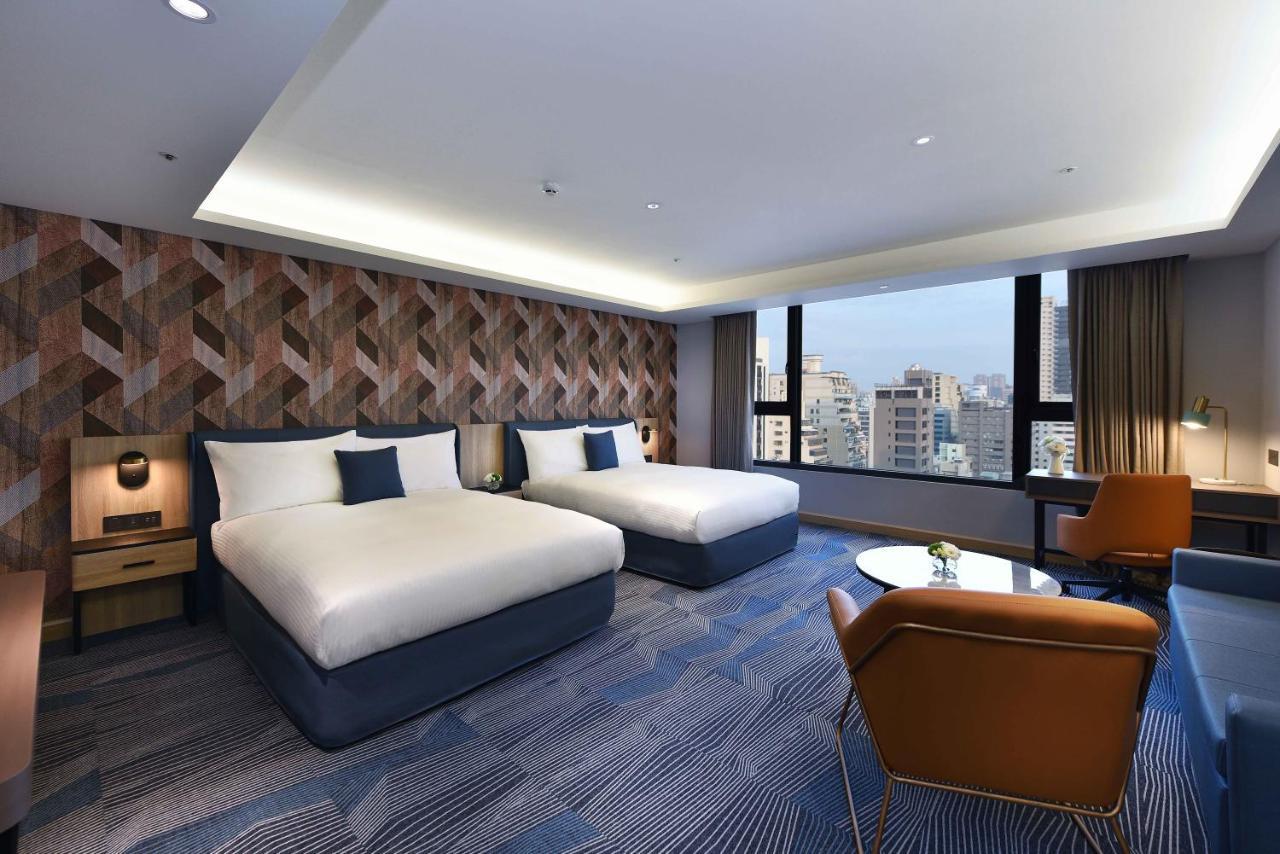 Fullon Poshtel - Kaohsiung Hotel ภายนอก รูปภาพ