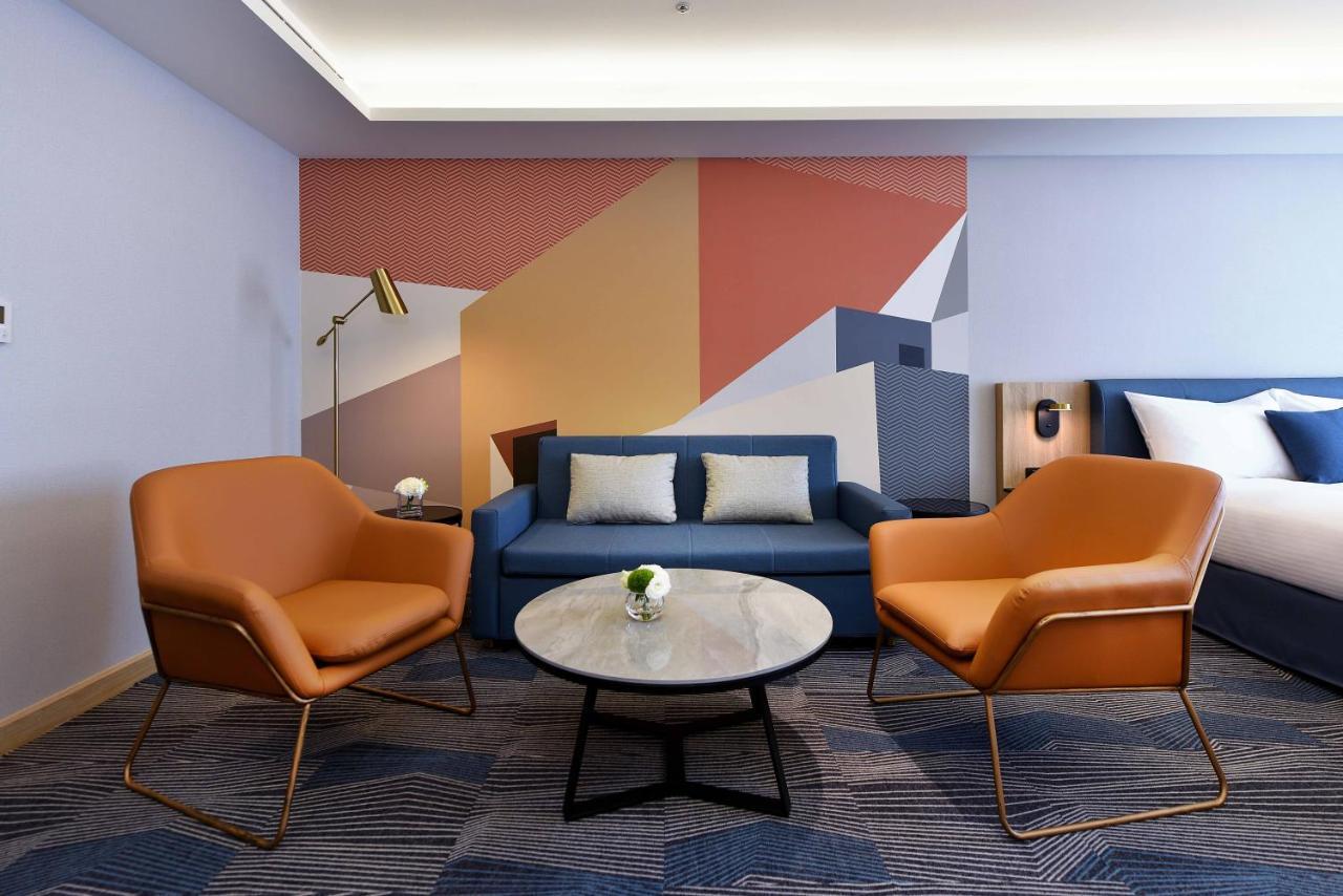 Fullon Poshtel - Kaohsiung Hotel ภายนอก รูปภาพ