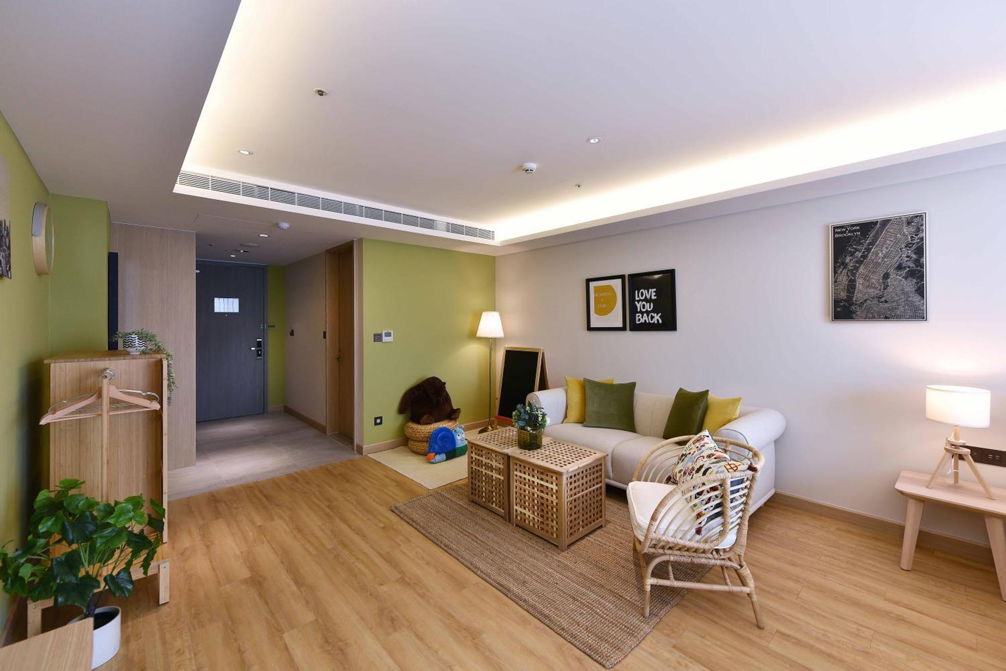 Fullon Poshtel - Kaohsiung Hotel ภายนอก รูปภาพ