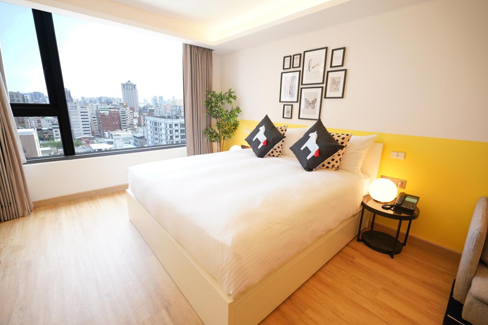 Fullon Poshtel - Kaohsiung Hotel ภายนอก รูปภาพ