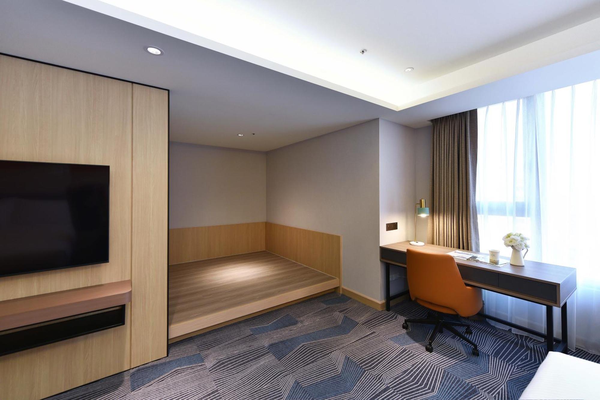 Fullon Poshtel - Kaohsiung Hotel ภายนอก รูปภาพ