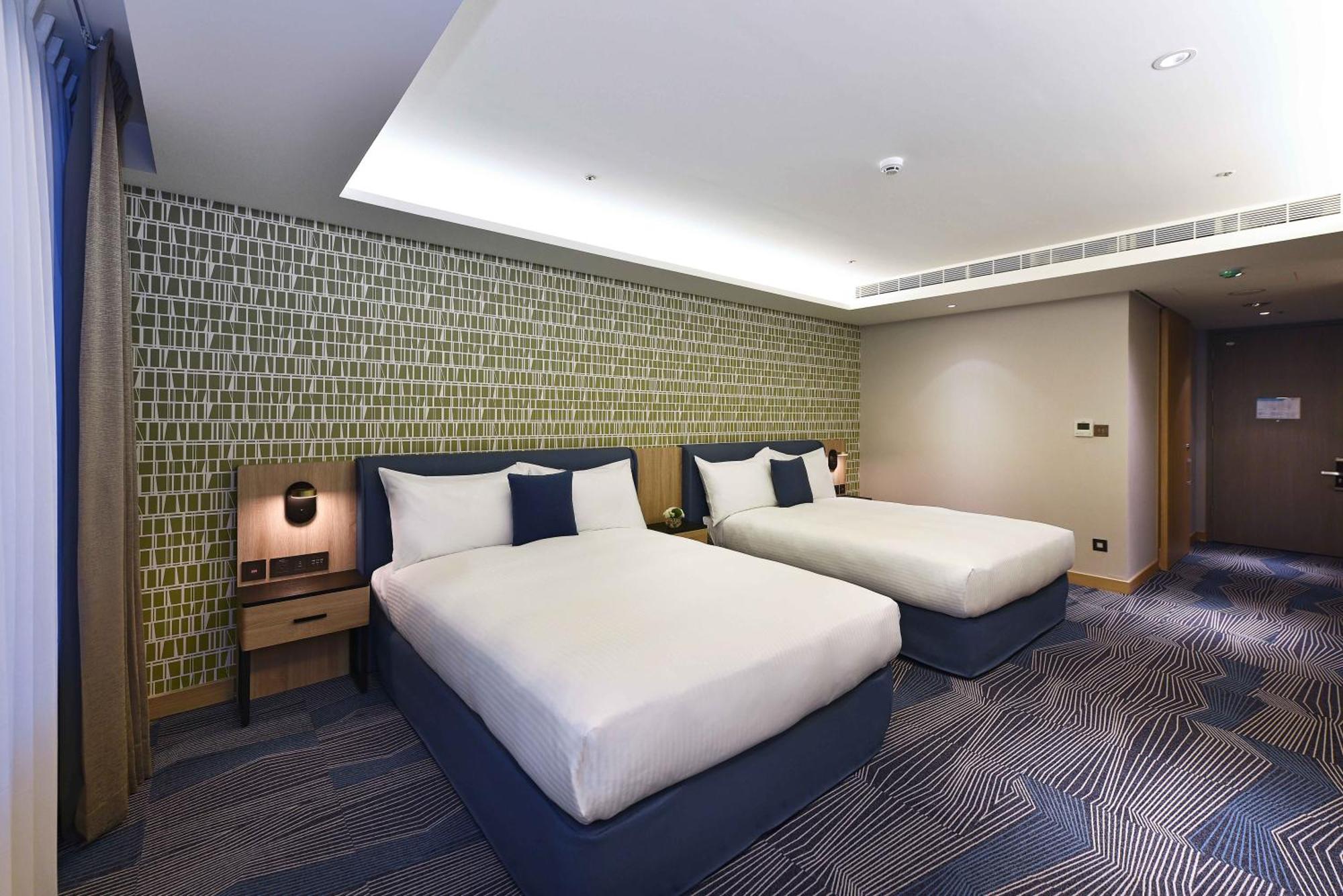 Fullon Poshtel - Kaohsiung Hotel ภายนอก รูปภาพ